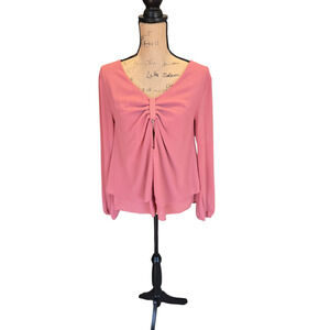 miami blush pink v neck and hey hole tiered top, size small